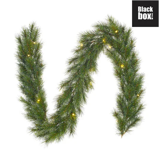 Girlander med lange barnåler og LED lys på batteri - 270x25 - Juletrepynt.no