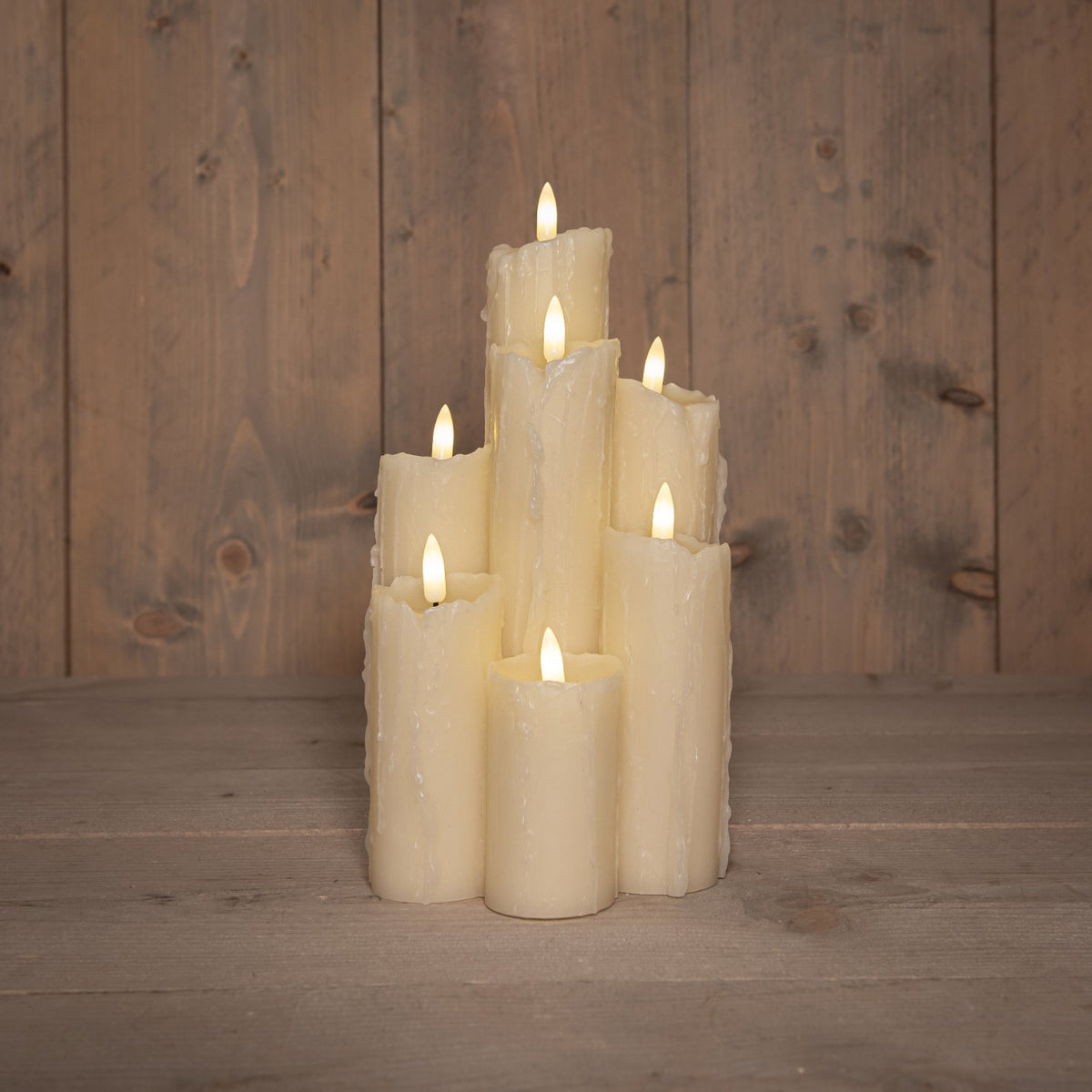Ivory LED kubbelysklynge - Julelysbutikken.no