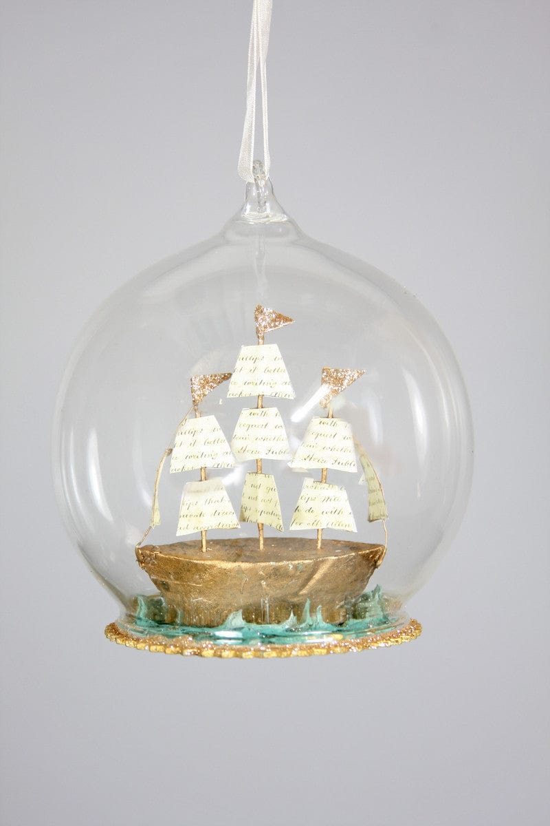 juletrepynt Seilbåt i globe (12 cm)
