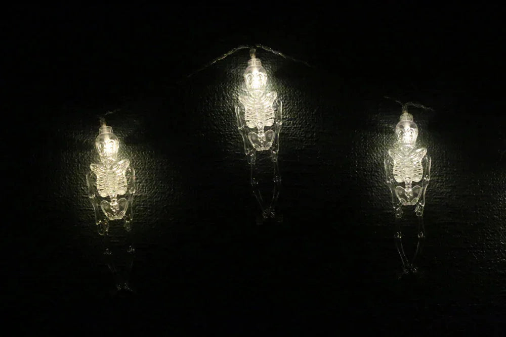 Lyslenke skjelett - 3 meter 20 pærer. Halloween - Juletrepynt.no