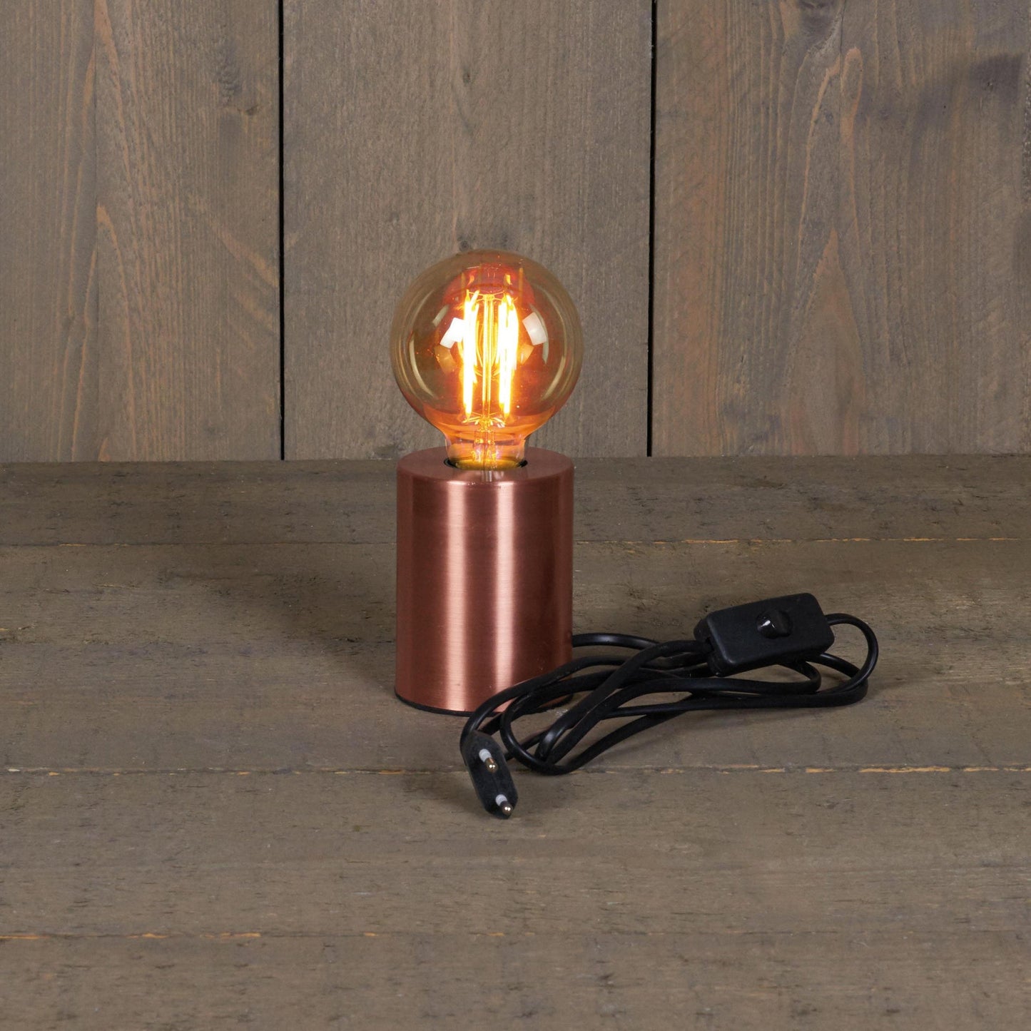 Retro LED-lampe som bordlampe - copperbase