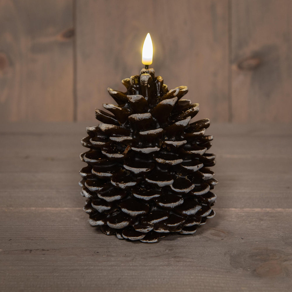 Kongle LED lys brun med bevegelig flamme. Julelys