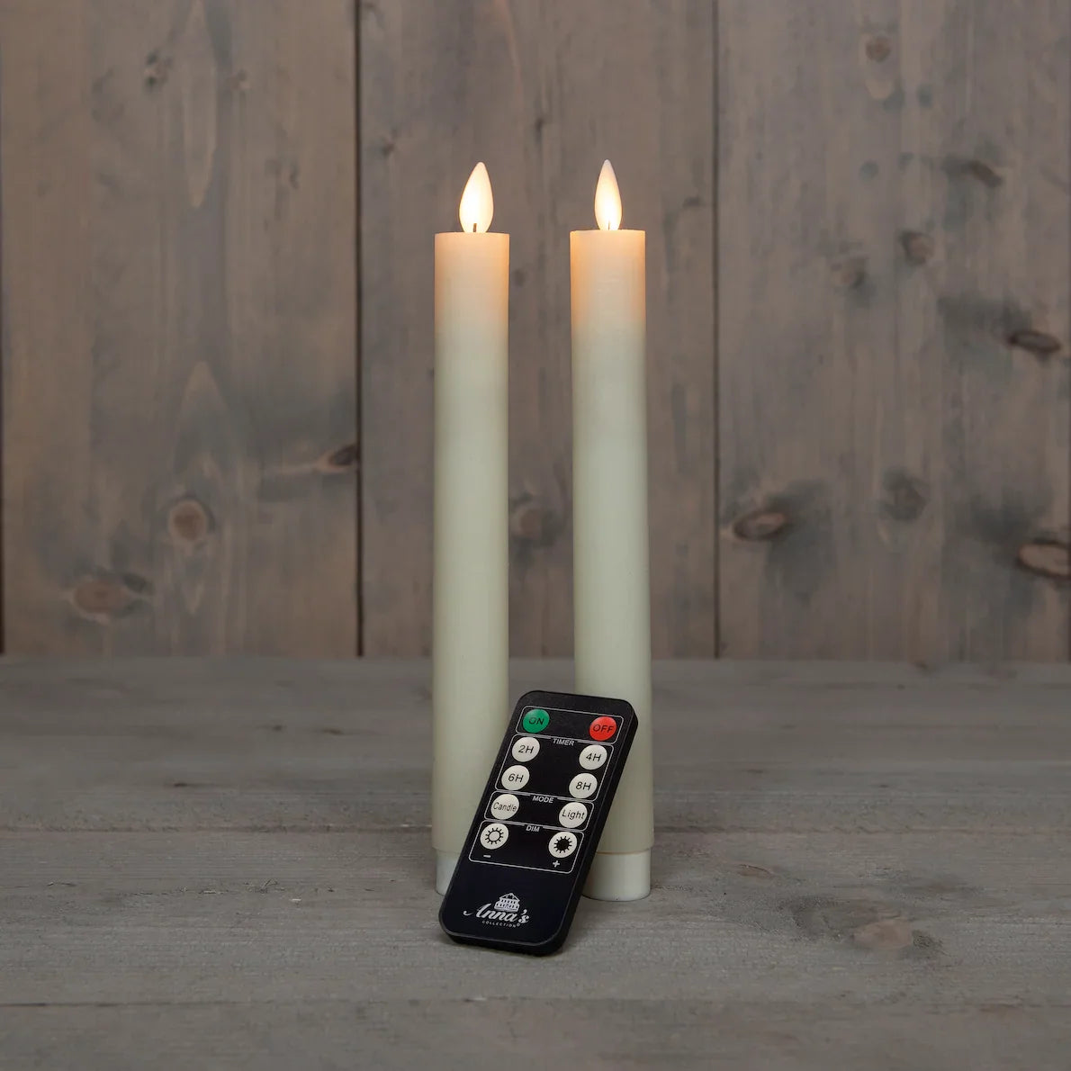 2 stk stearinlys ivory - LED flamme - fjernkontroll - Juletrepynt.no