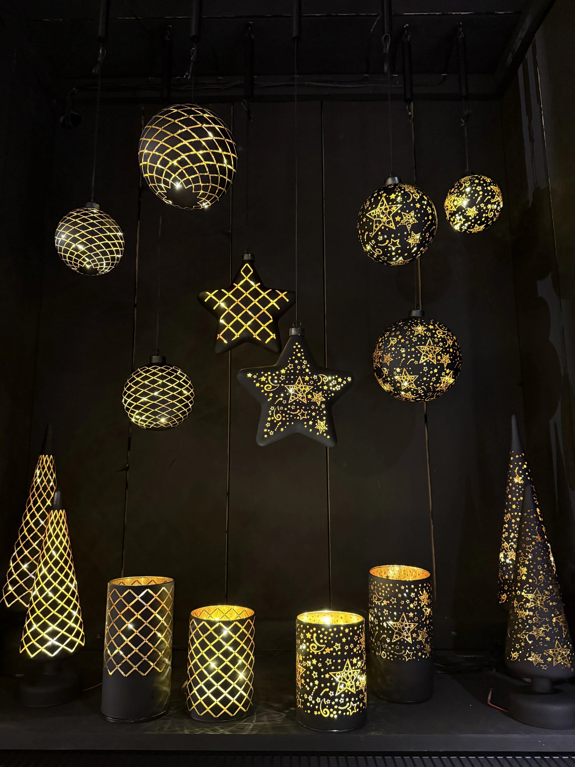 Sort LED-lykt - 12x9 cm - Juletrepynt.no