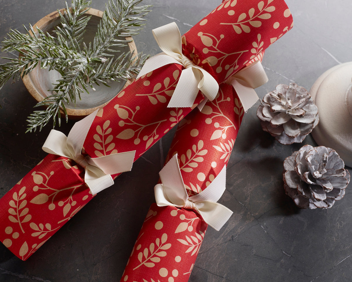 Store smellbonbon med gave - britisk tradisjon