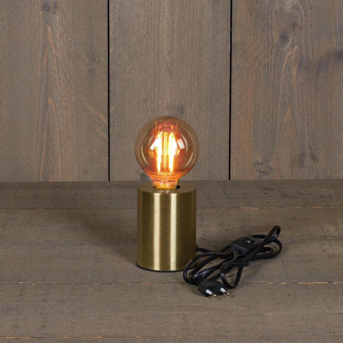 Retro LED-lampe som bordlampe - gullbase - Julelysbutikken.no